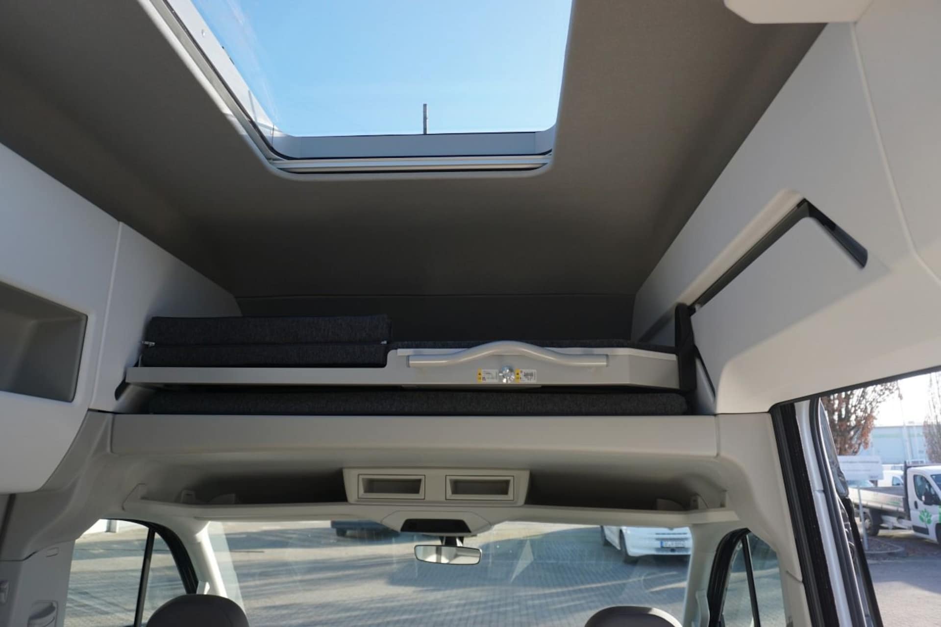 Volkswagen Grand California 600