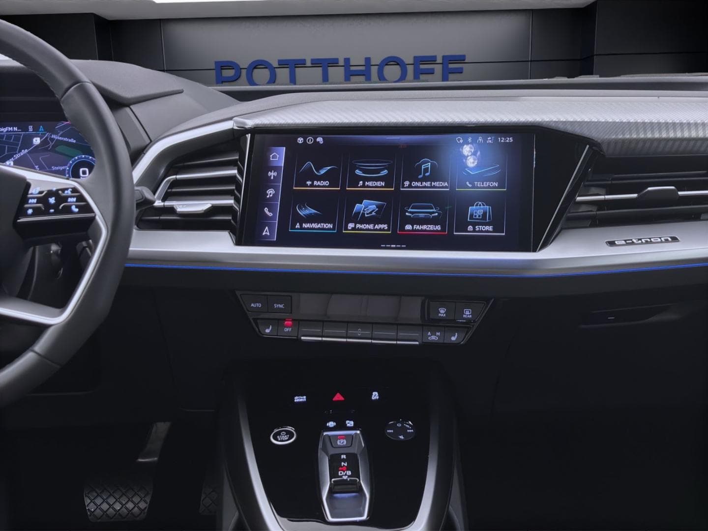 Bild über Audi Q4 e-tron 45 e-tron - für weitere Informationen kontaktieren Sie den Audi Partner