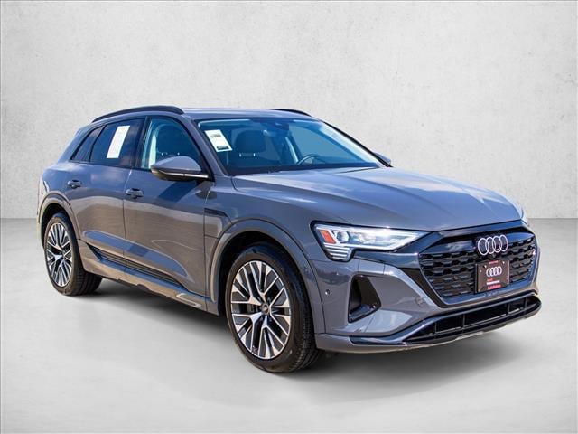 2024 Audi Q8 e-tron