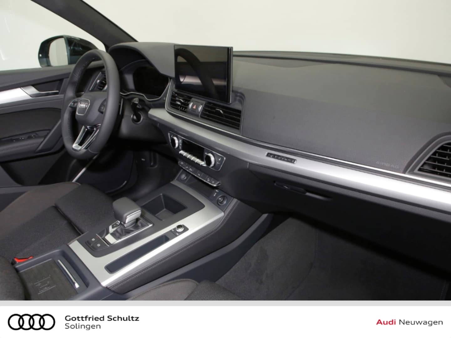 Bild über Audi Q5 Sportback TFSI e S line business 50 TFSI e quattro S tronic - für weitere Informationen kontaktieren Sie den Audi Partner