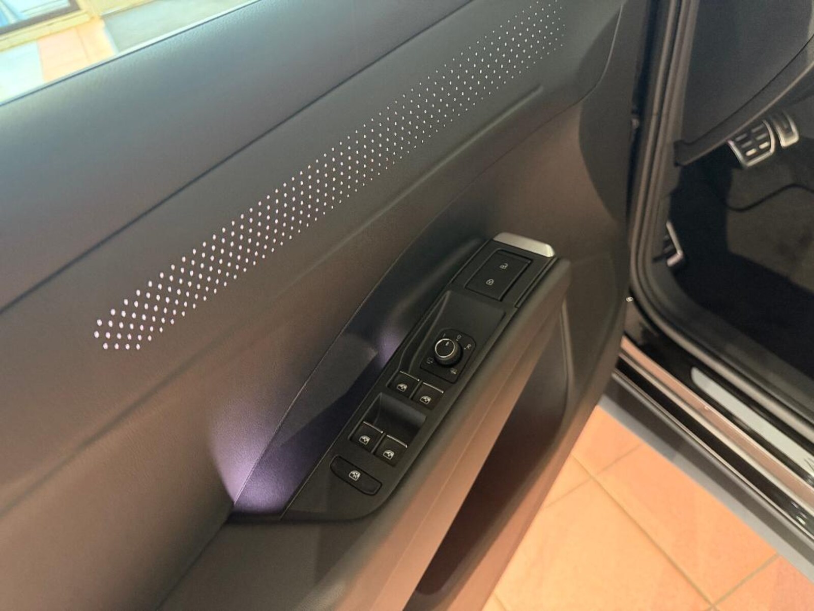 Volkswagen T-Roc – Bild 11
