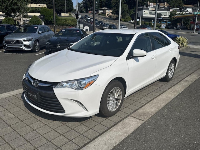 Photo of 2017 Toyota Camry