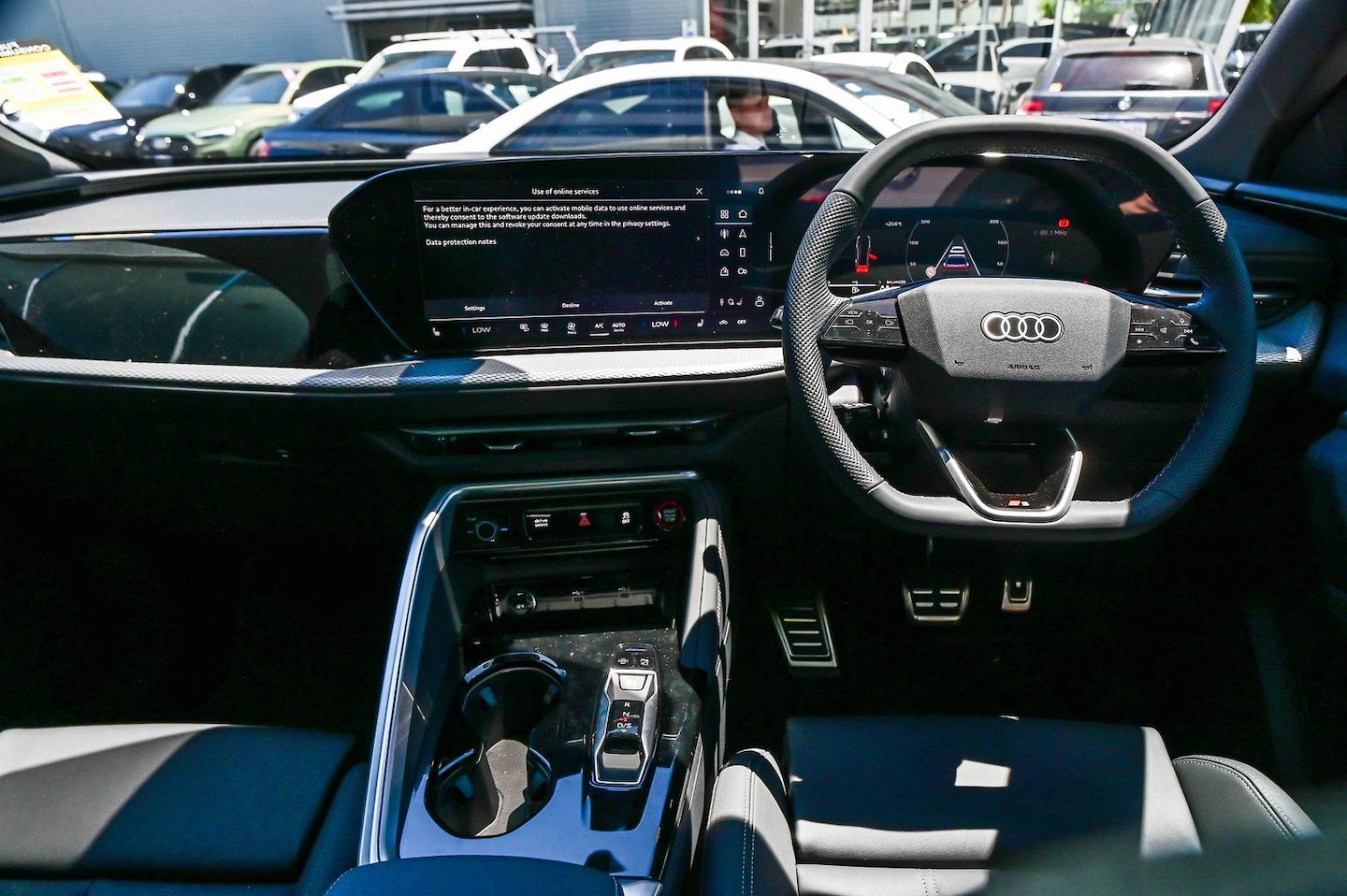 Image about Audi SQ5 SUV TFSI 270 kW edition one