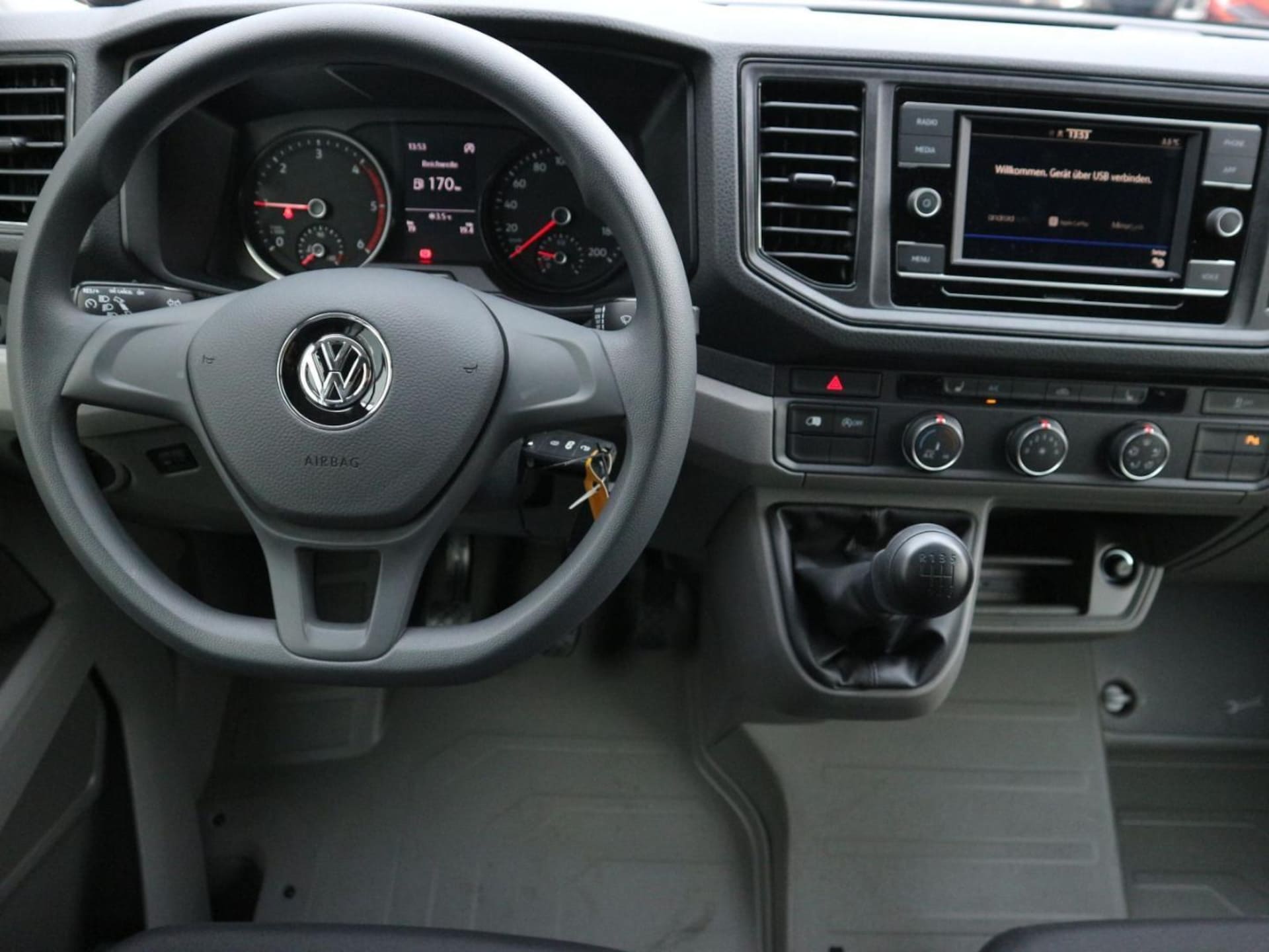 Volkswagen Crafter Kasten mittlerer Radstand