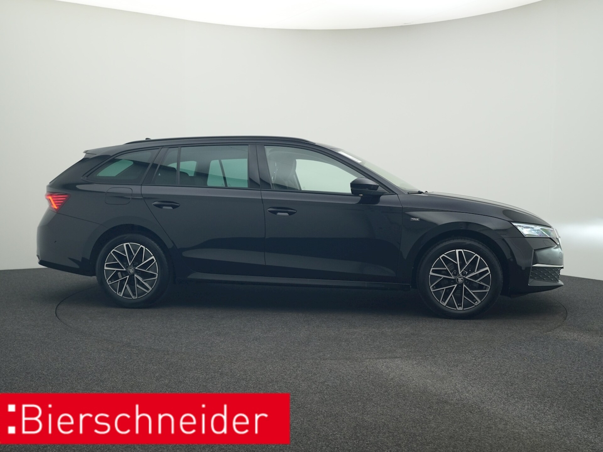 Skoda Octavia Combi Tour