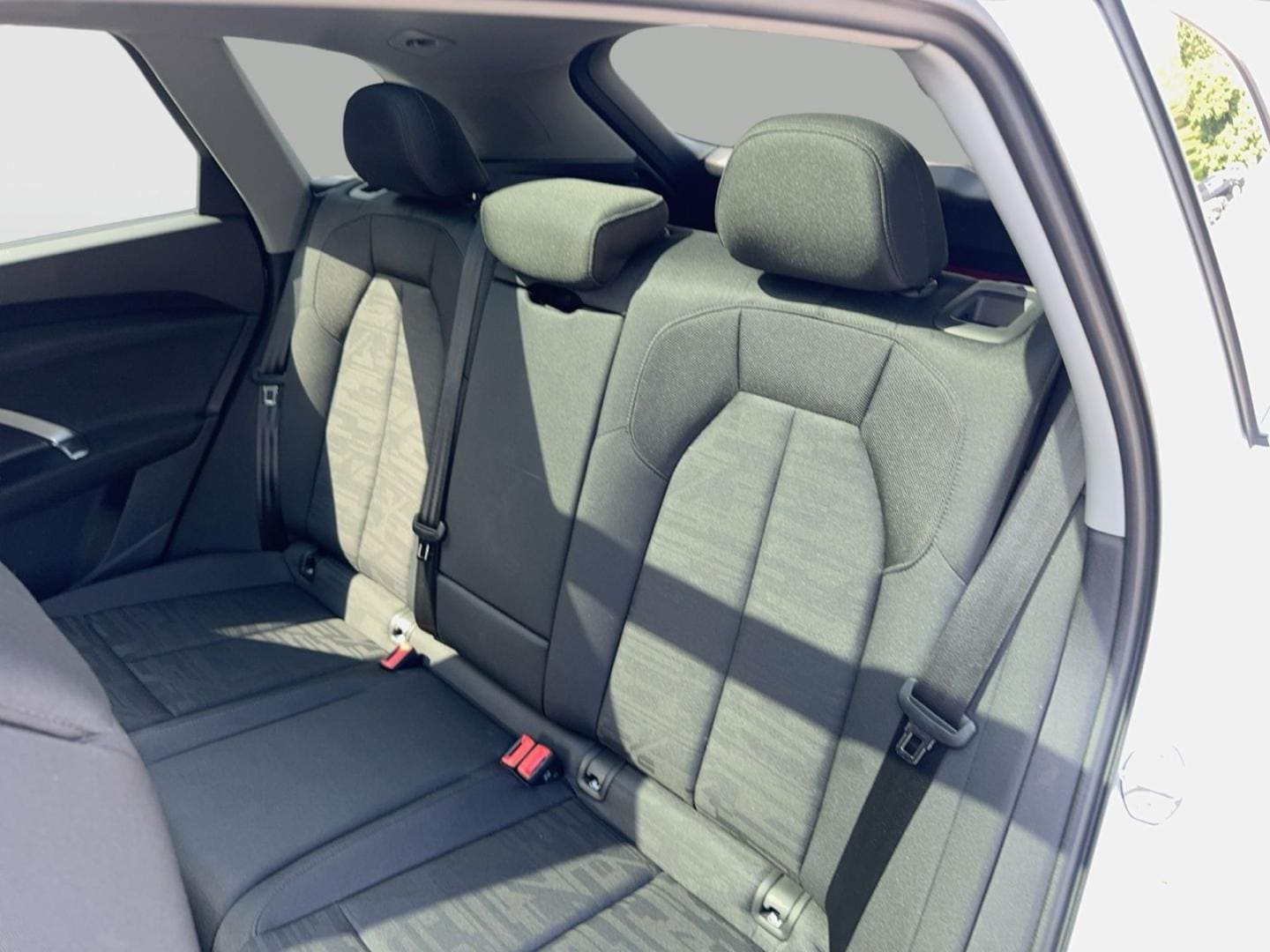 Bild über Audi Q5 SUV TFSI quattro 150 kW S tronic - für weitere Informationen kontaktieren Sie den Audi Partner