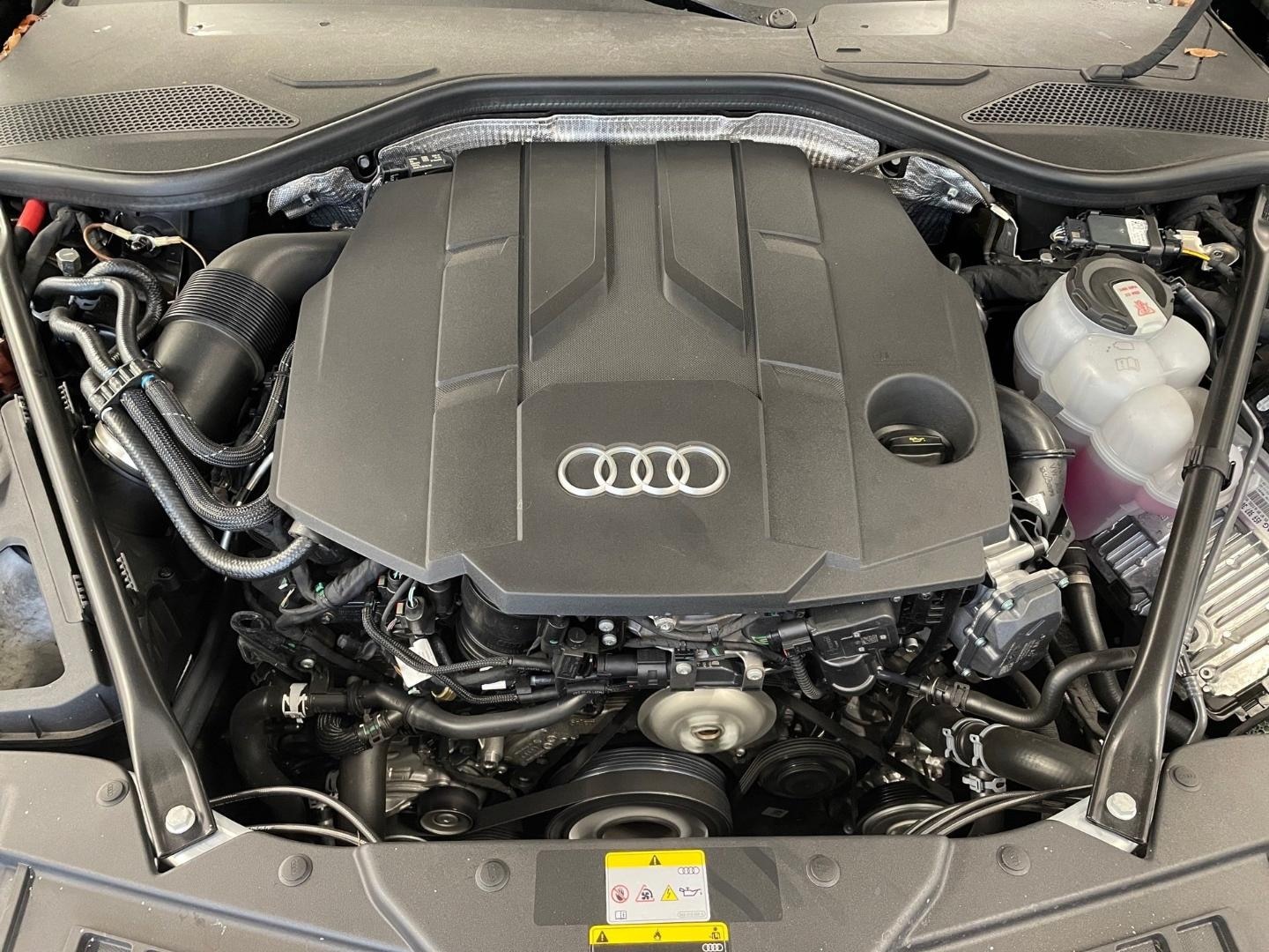 Bild über Audi A8 50 TDI quattro tiptronic - für weitere Informationen kontaktieren Sie den Audi Partner