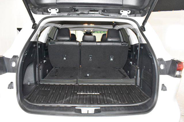 2025 Toyota Highlander 28