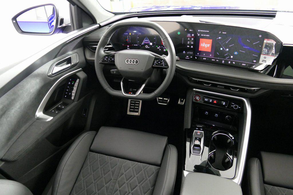 2025 Audi SQ5 Premium - Photo 22