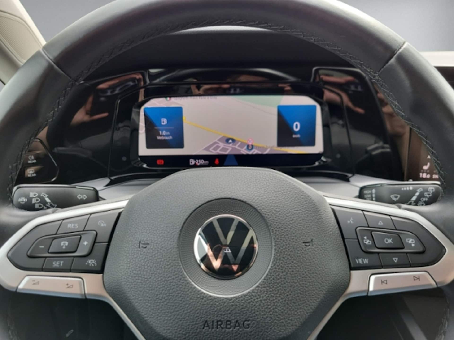 Volkswagen Golf Style