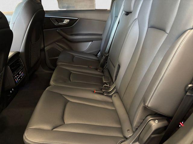 2025 Audi Q7 Premium Plus - Photo 13