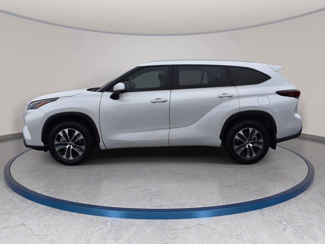 2025 Toyota Highlander 9