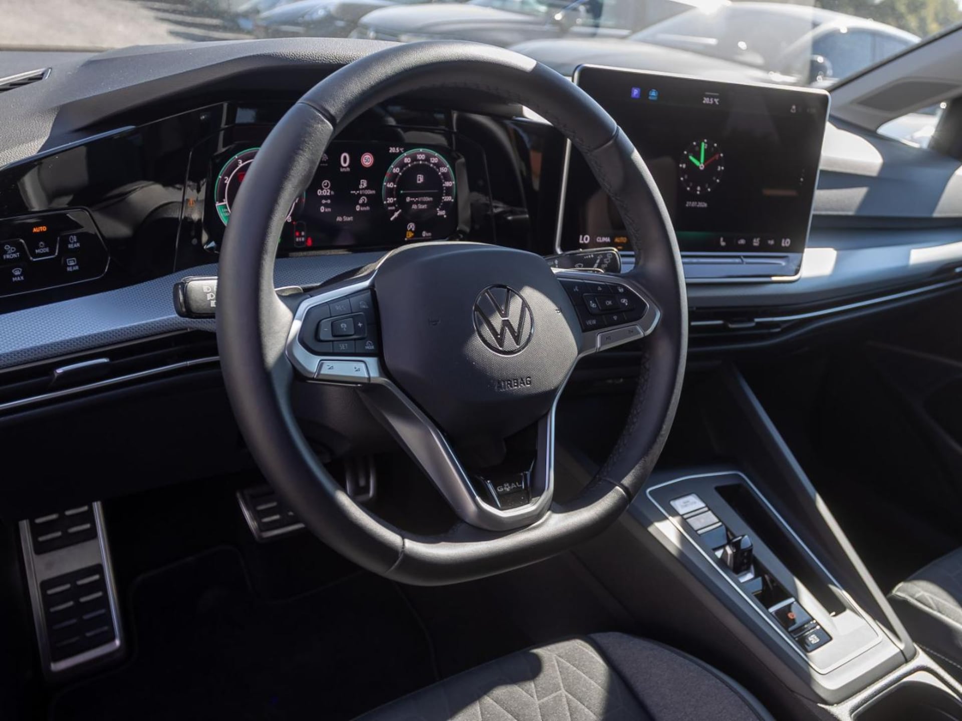 Volkswagen Golf Life