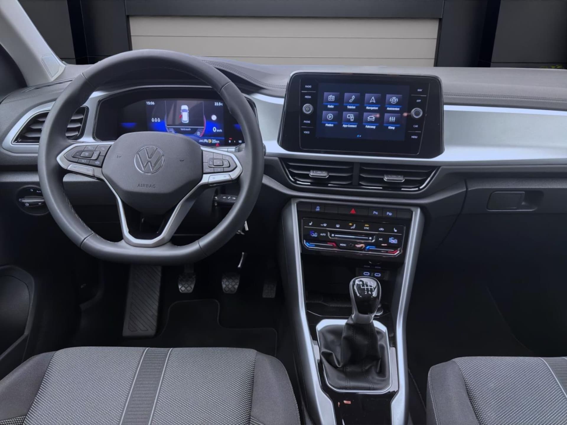Volkswagen T-Roc Life