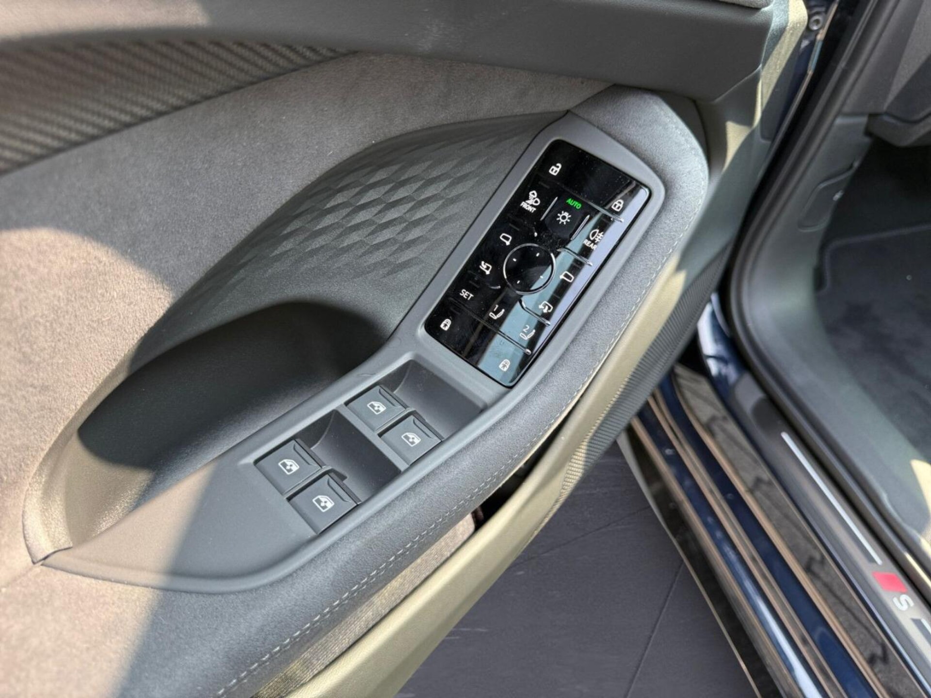 Audi A6 Avant edition one
