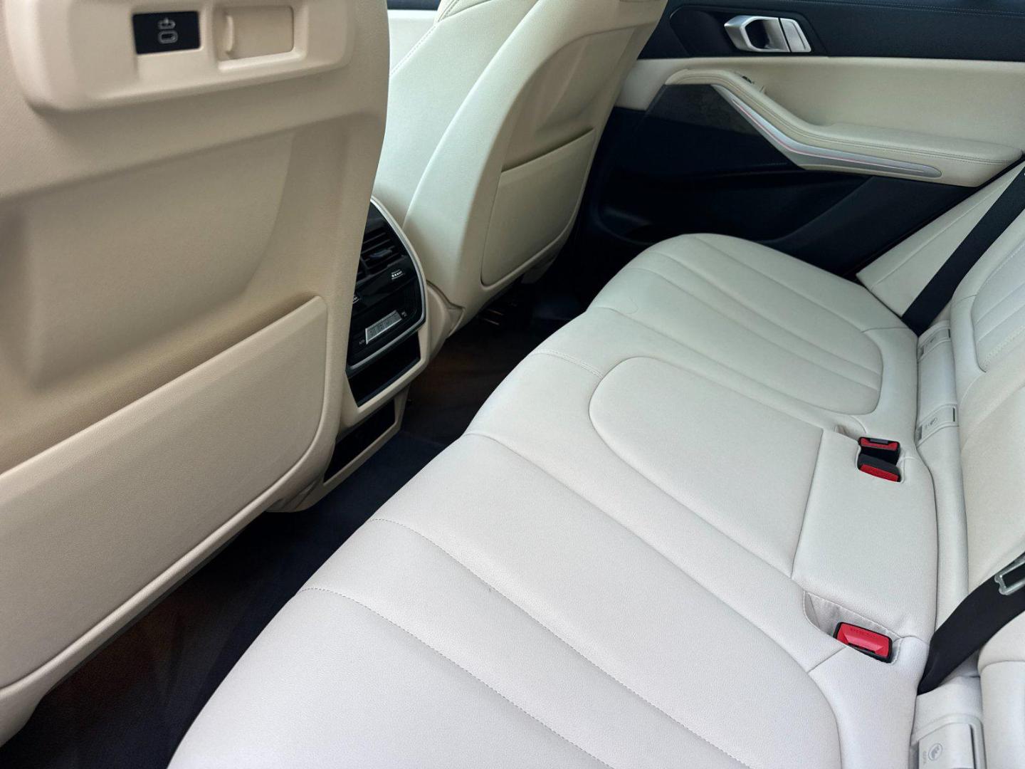 2022 BMW X5 40i - Photo 14