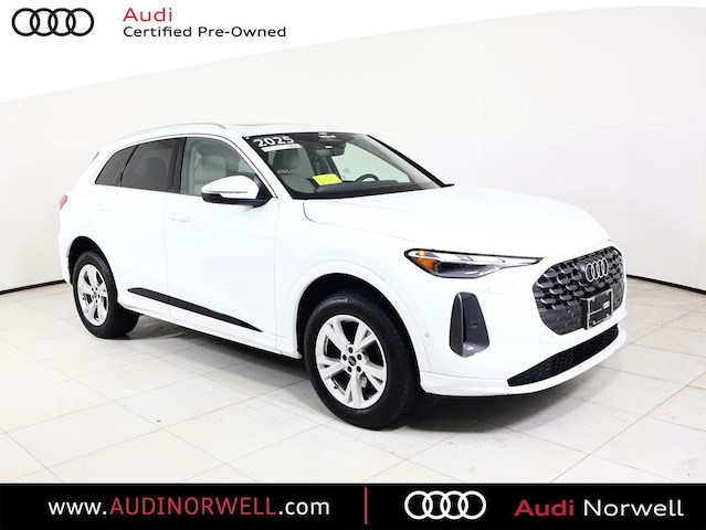 Photo of 2025 Audi Q5