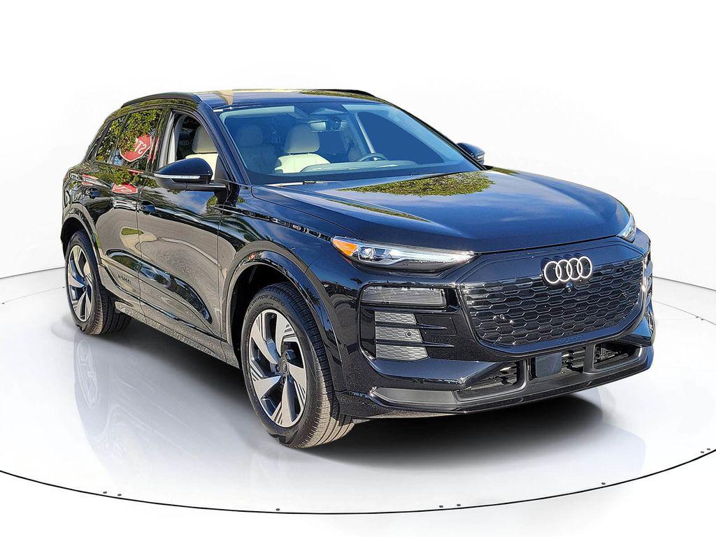 2025 Audi Q6 e-tron Premium quattro's photo