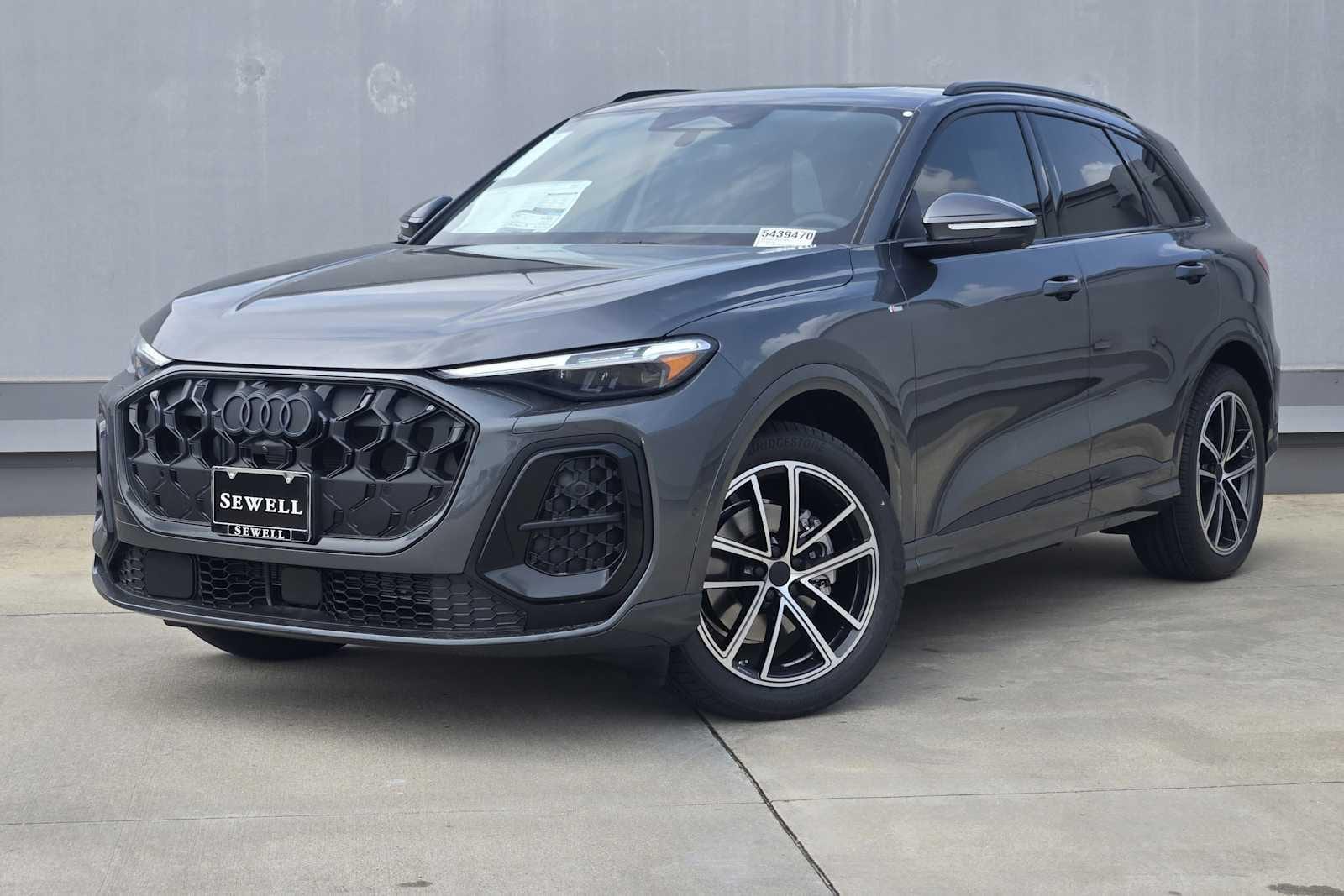 2026 Audi Q5 Prestige quattro's photo