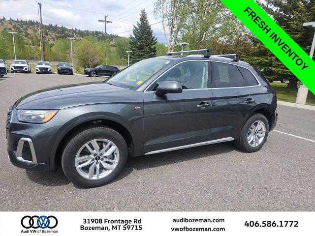 2023 Audi Q5 45 Premium's photo