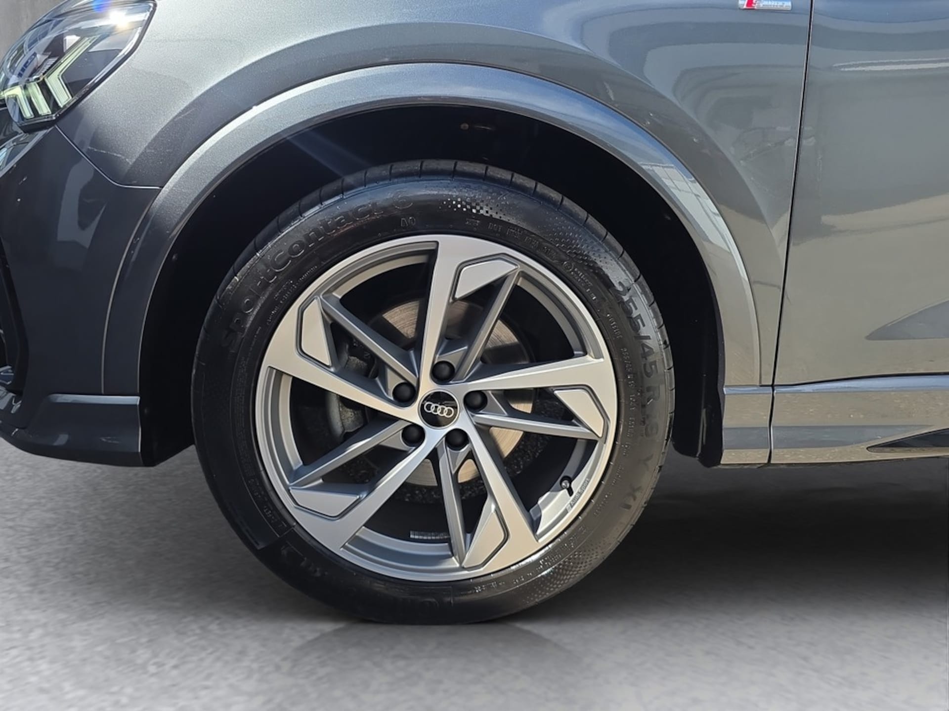 Audi Q3 SUV S line