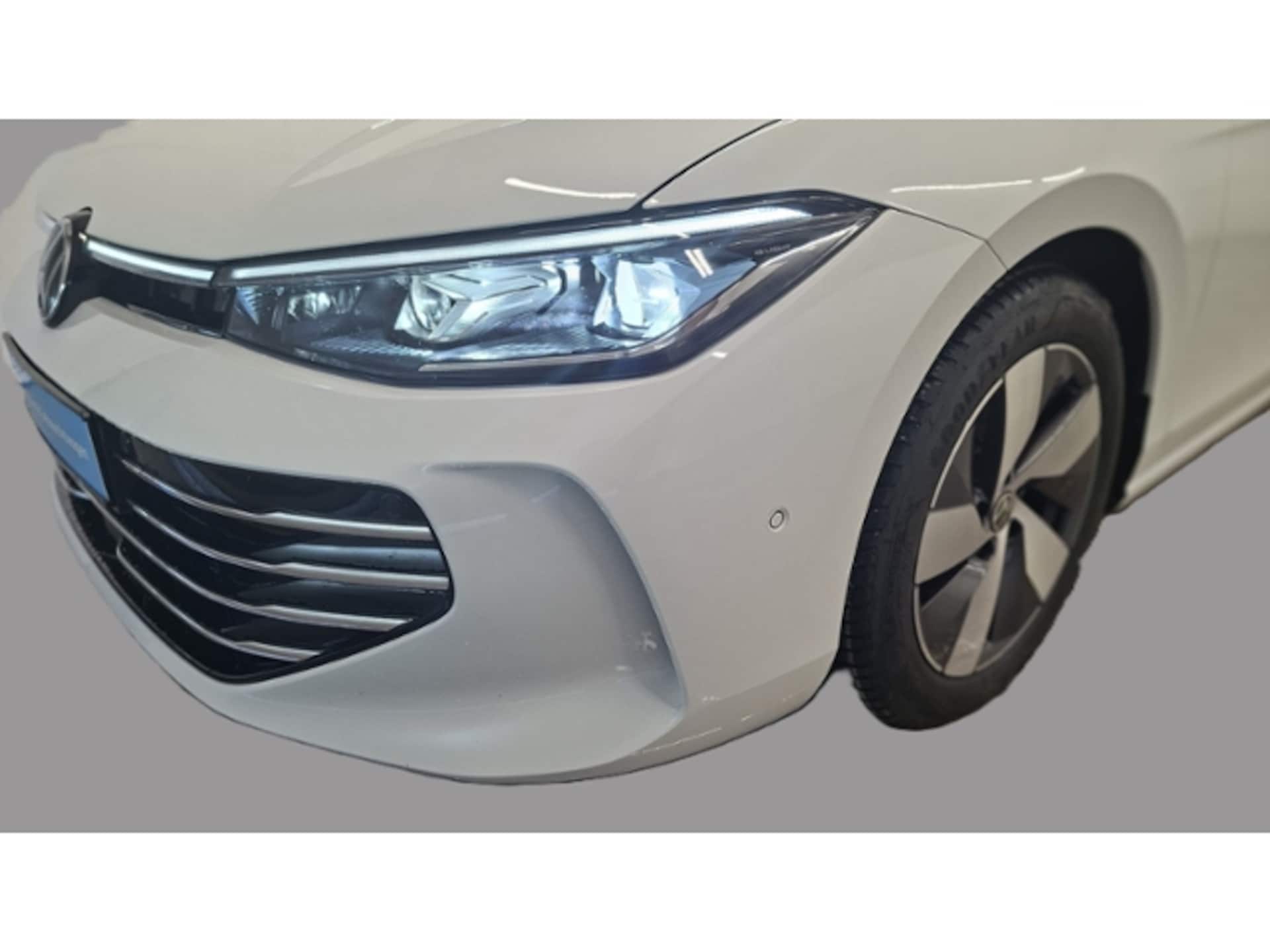 Volkswagen Passat Elegance