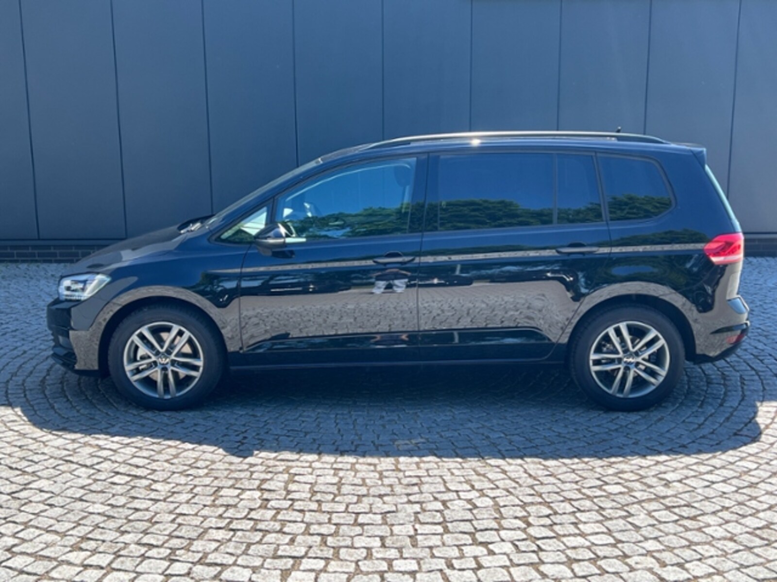 Volkswagen Touran – Bild 3