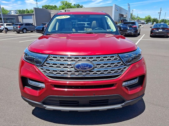 2020 Ford Explorer