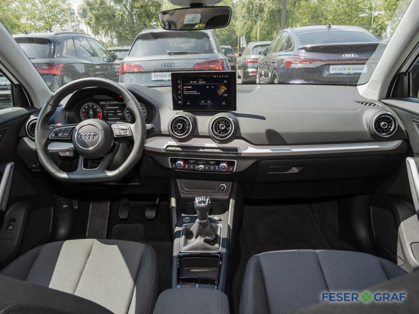 Bild über Audi Q2 30 TFSI Schaltgetriebe - für weitere Informationen kontaktieren Sie den Audi Partner