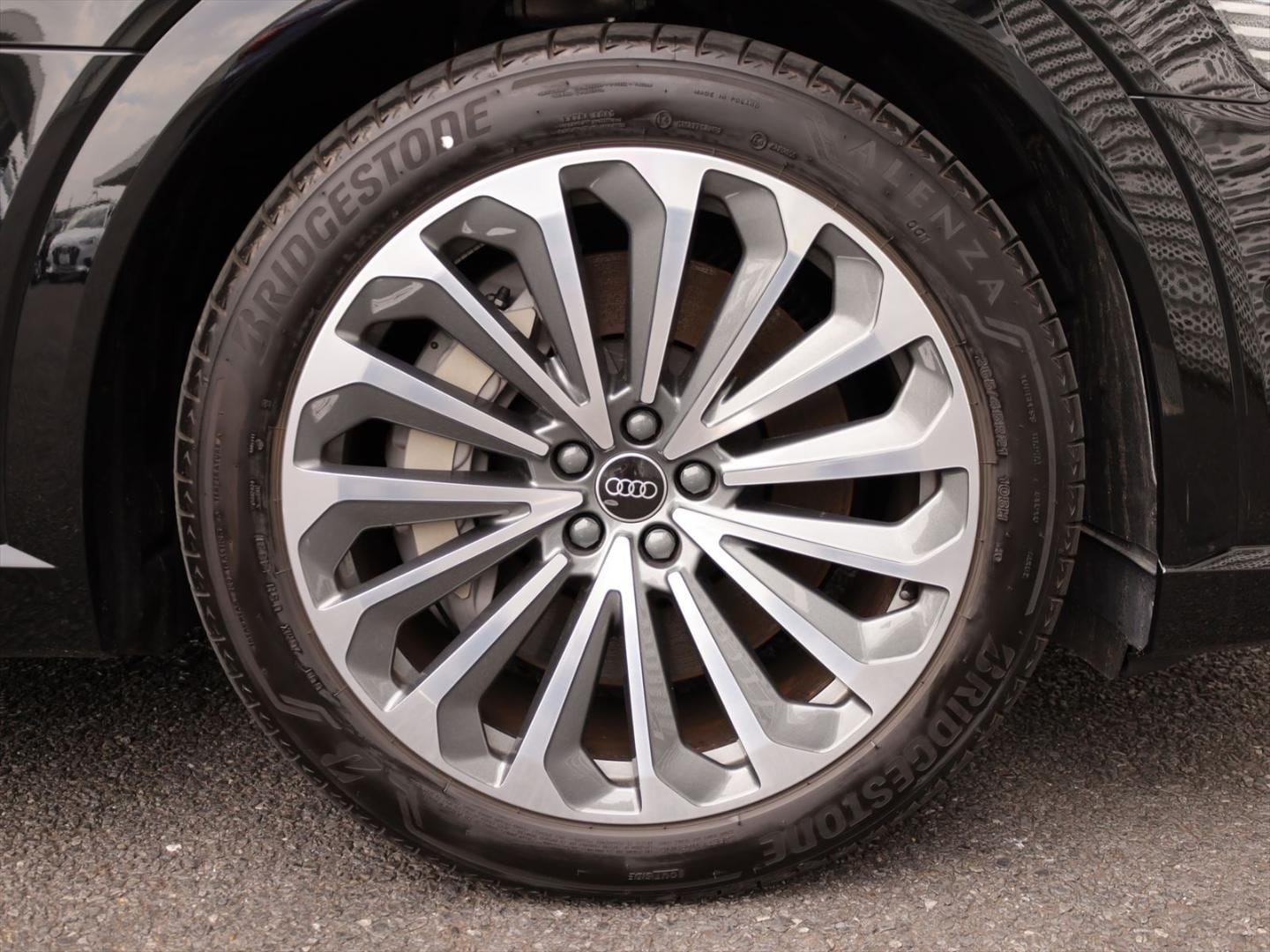 Audi e-tron 50 quattro S line 230,00 kW for more details contact your dealer