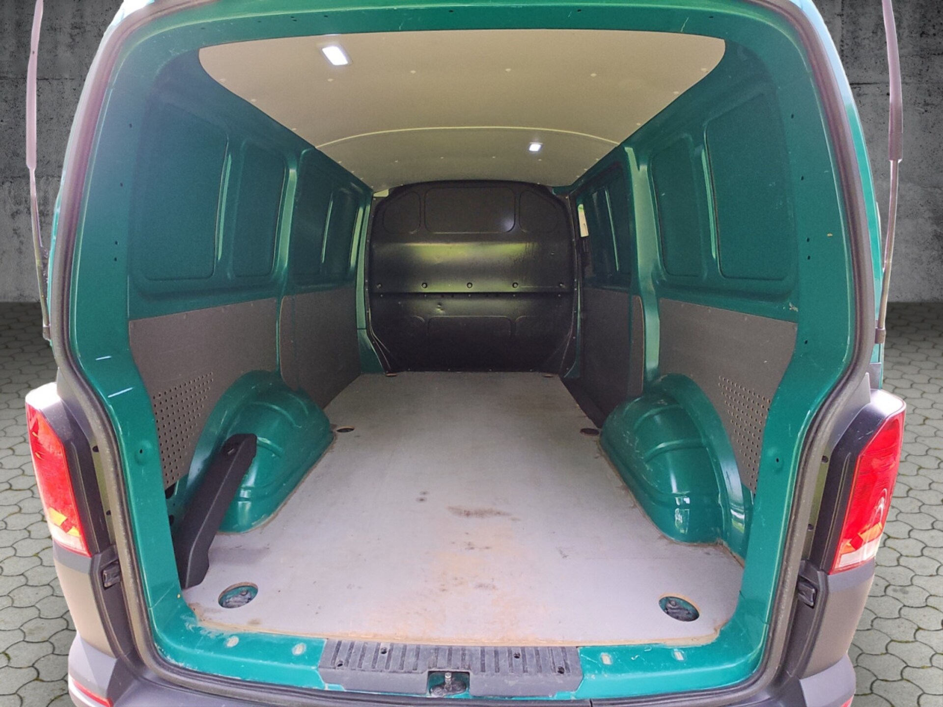 Volkswagen T6.1 Transporter Kasten kurzer Radstand