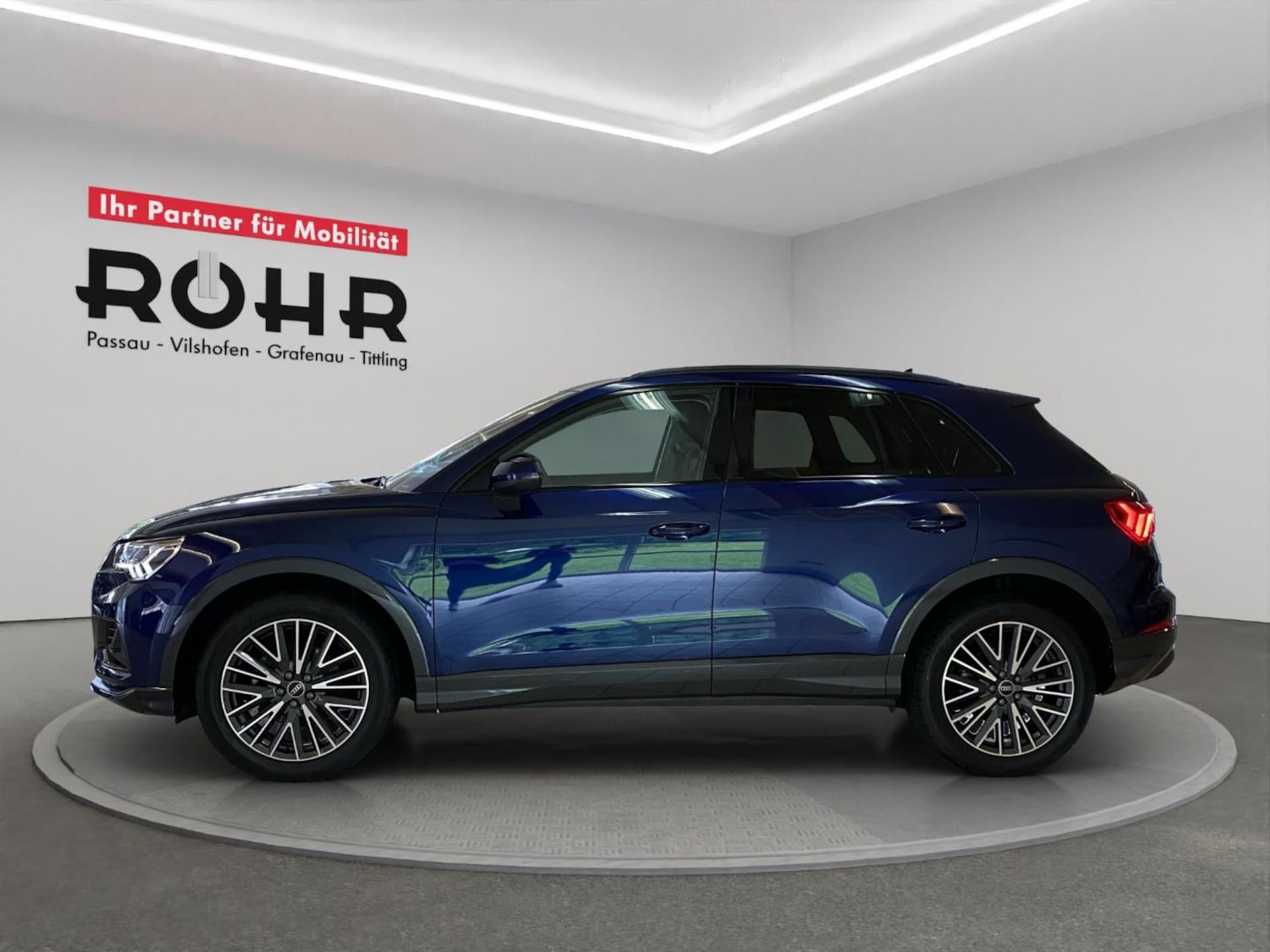 Audi Q3 SUV advanced
