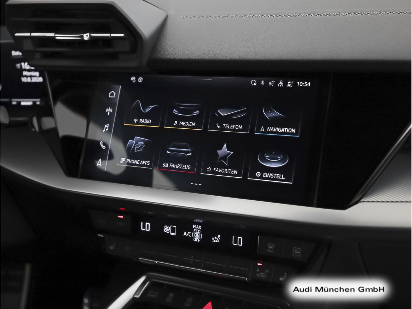 Bild über Audi S3 Sportback TFSI quattro S tronic - für weitere Informationen kontaktieren Sie den Audi Partner