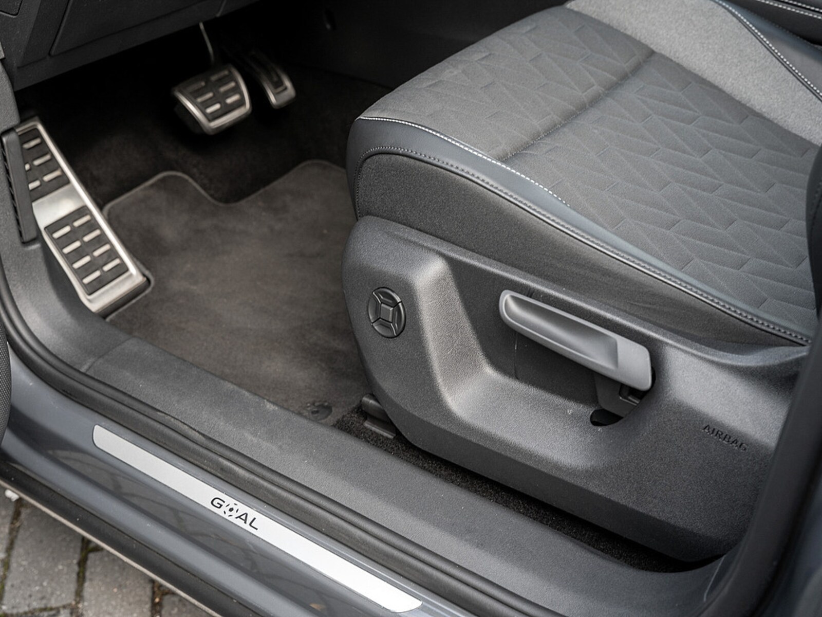 Volkswagen Tiguan – Bild 14