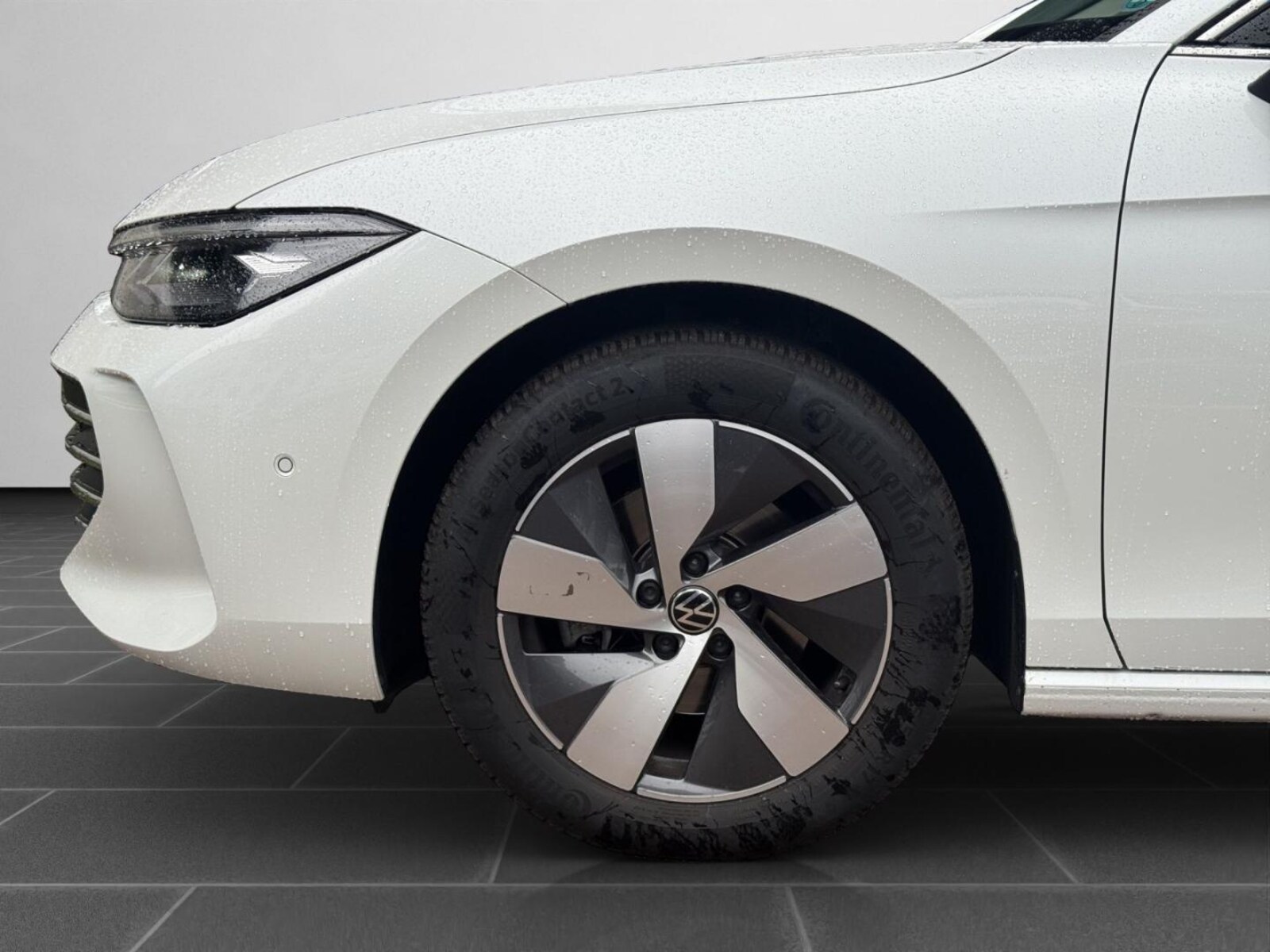Volkswagen Passat – Bild 8