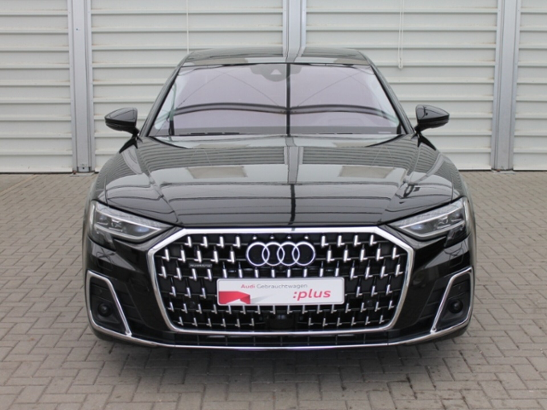 Audi A8 TFSI e