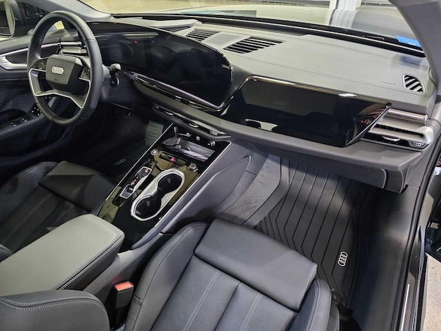 2026 Audi A6 Premium Plus - Photo 11