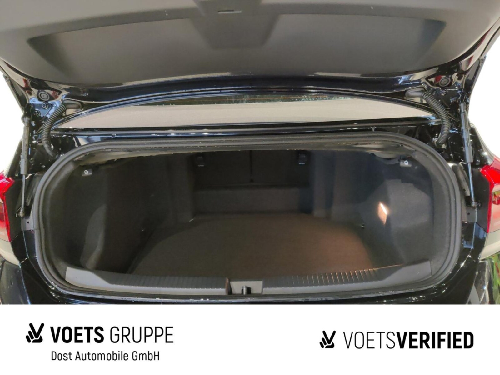 Volkswagen T-Roc Cabriolet – Bild 14