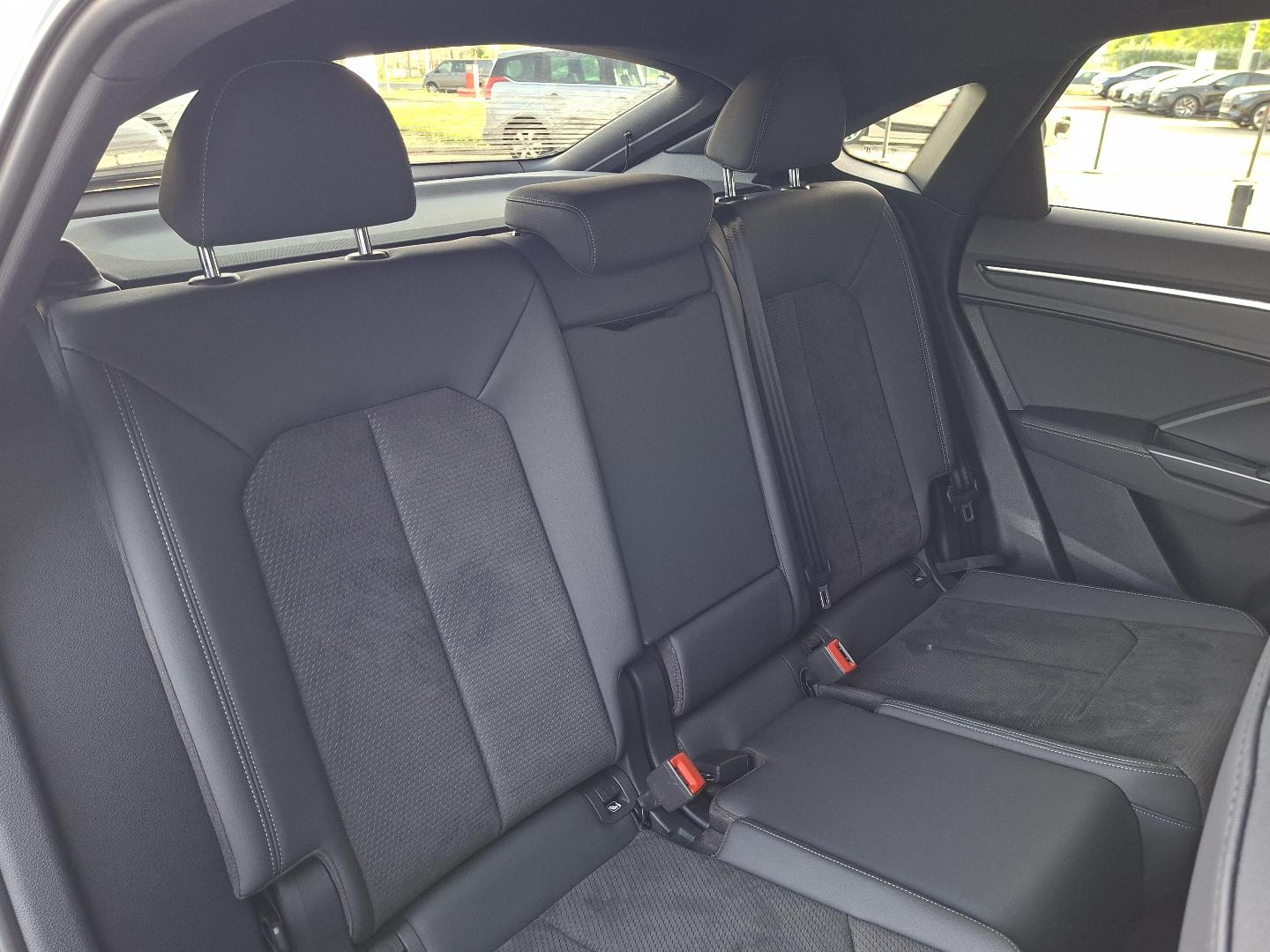 Image about Audi Q3 Sportback S Edition 35 TFSI 110 kW (150 ch) S tronic