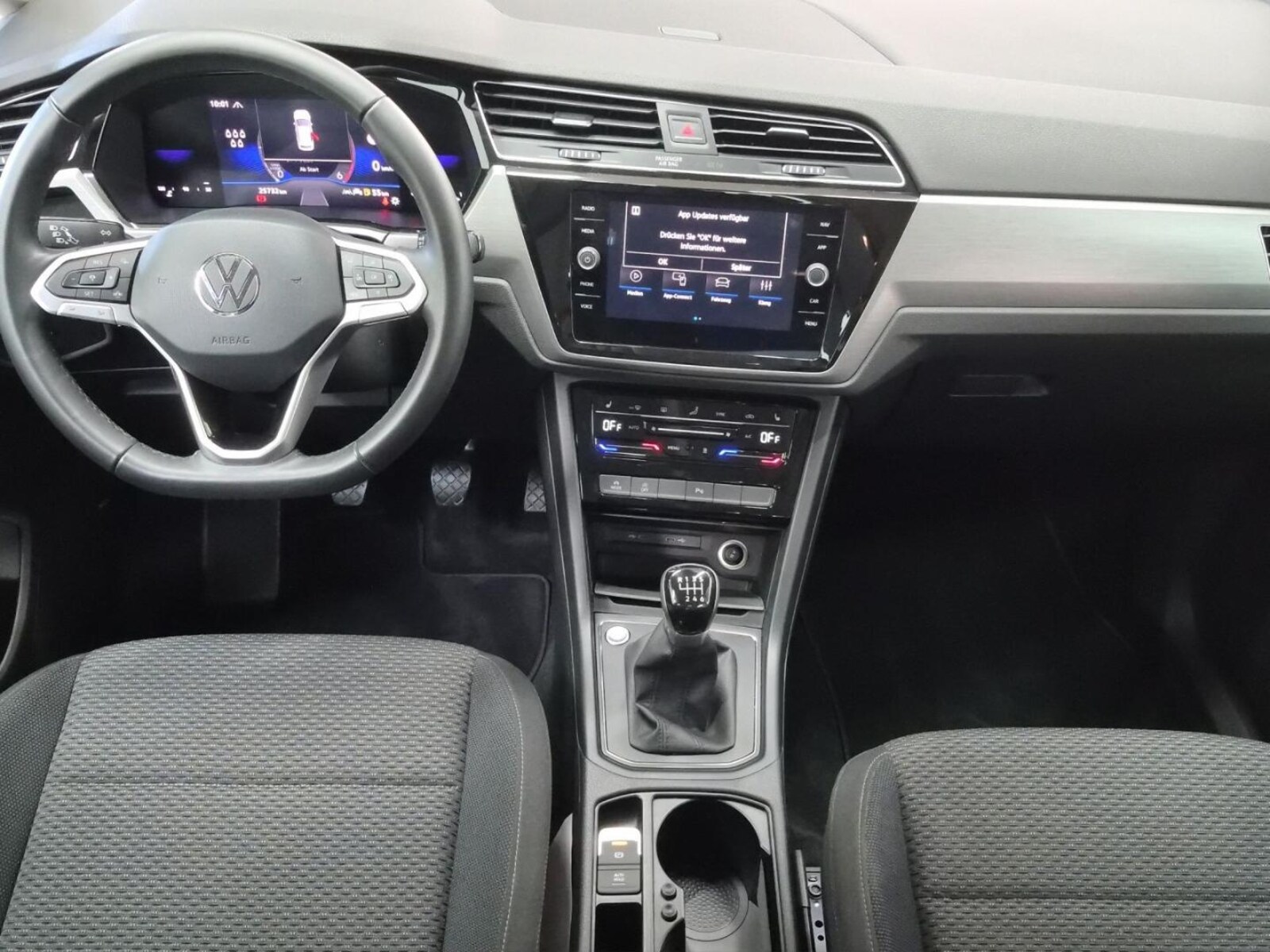 Volkswagen Touran – Bild 5
