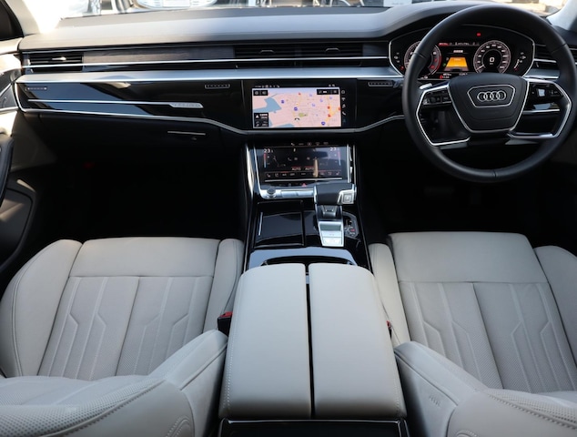 Audi A8 TFSI e 60 TFSI e quattro 340(462) kW(PS) tiptronic for more details contact your dealer