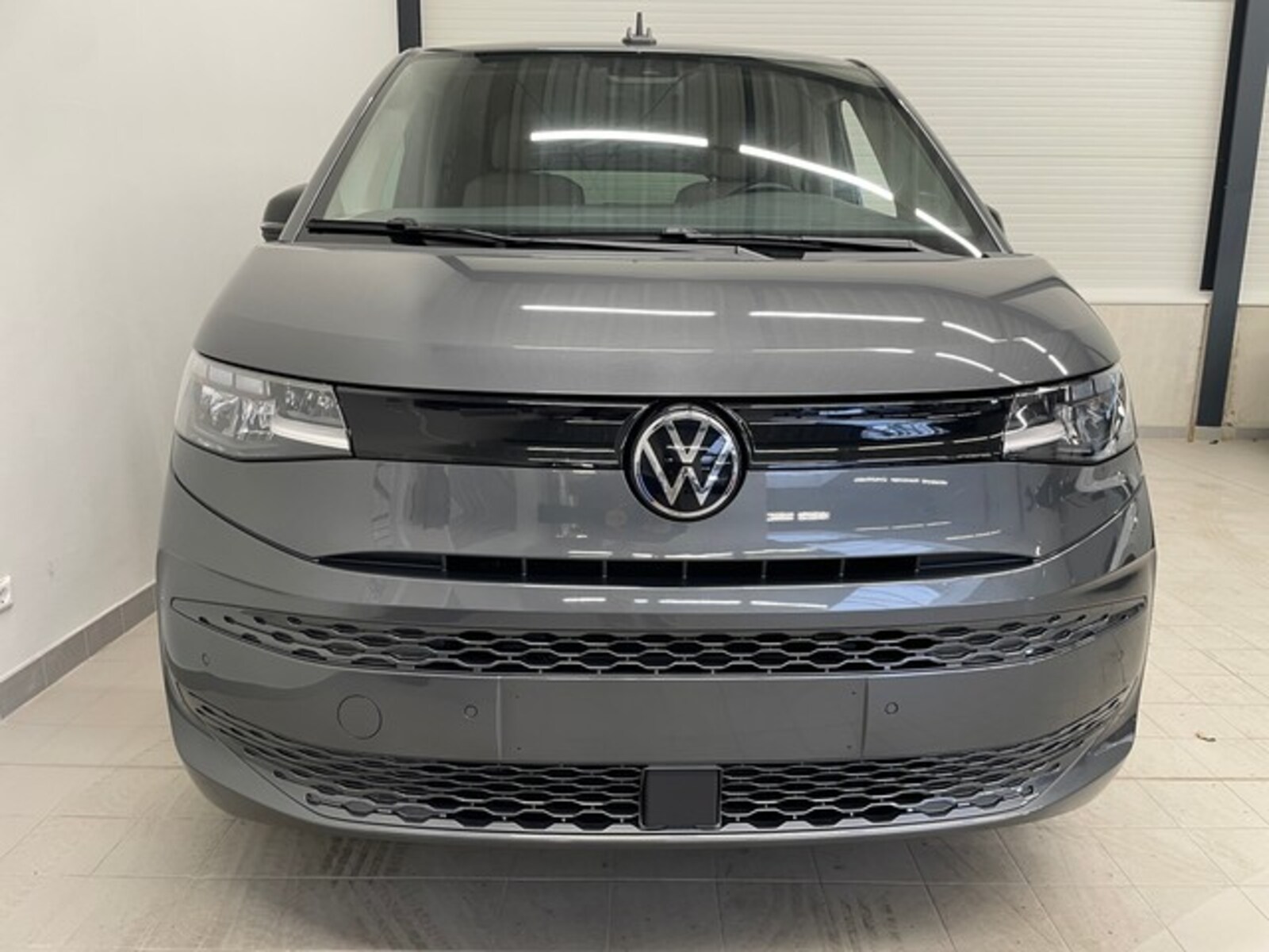 Volkswagen Multivan Langversion – Bild 2