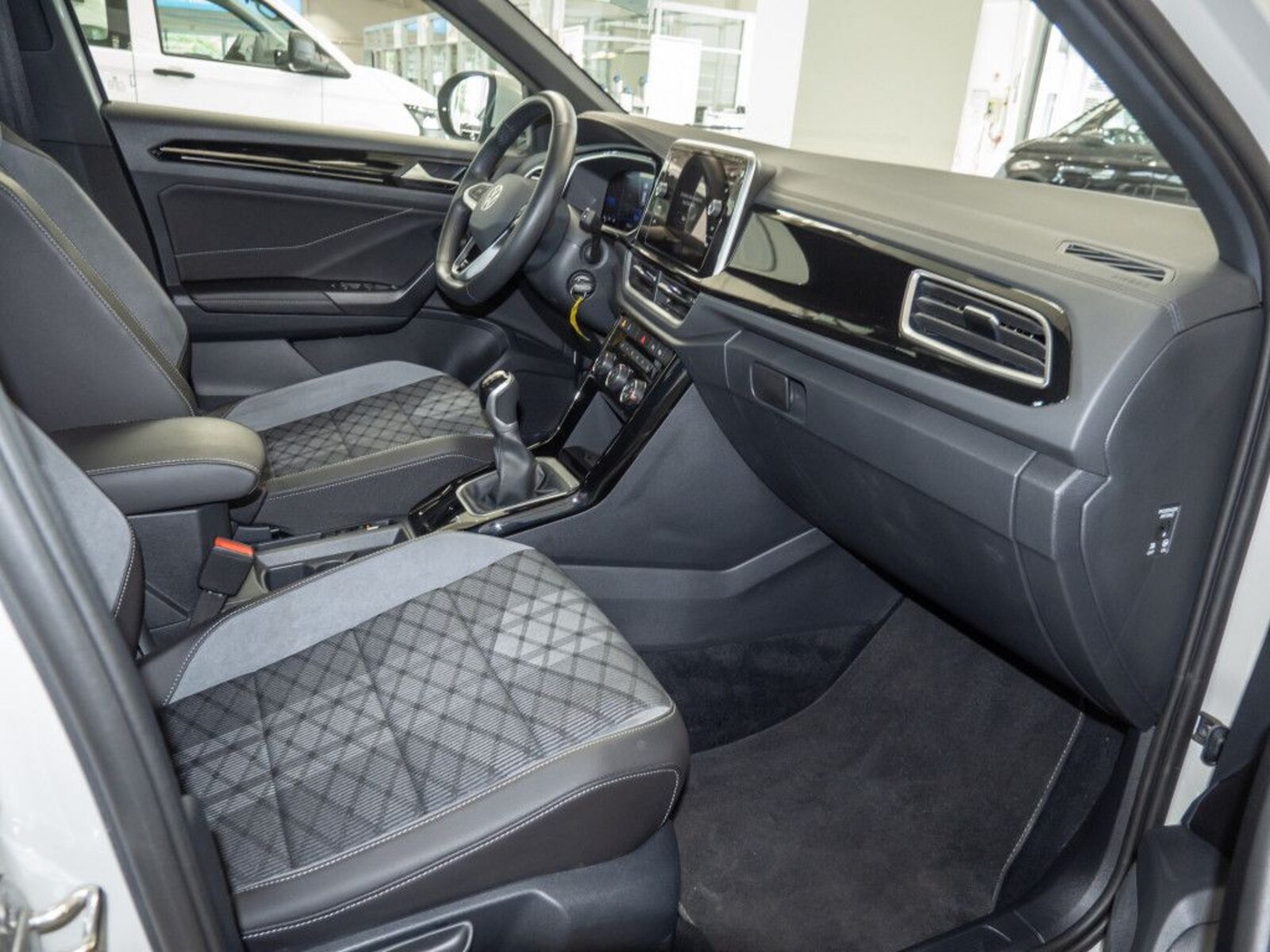 Volkswagen T-Roc – Bild 7