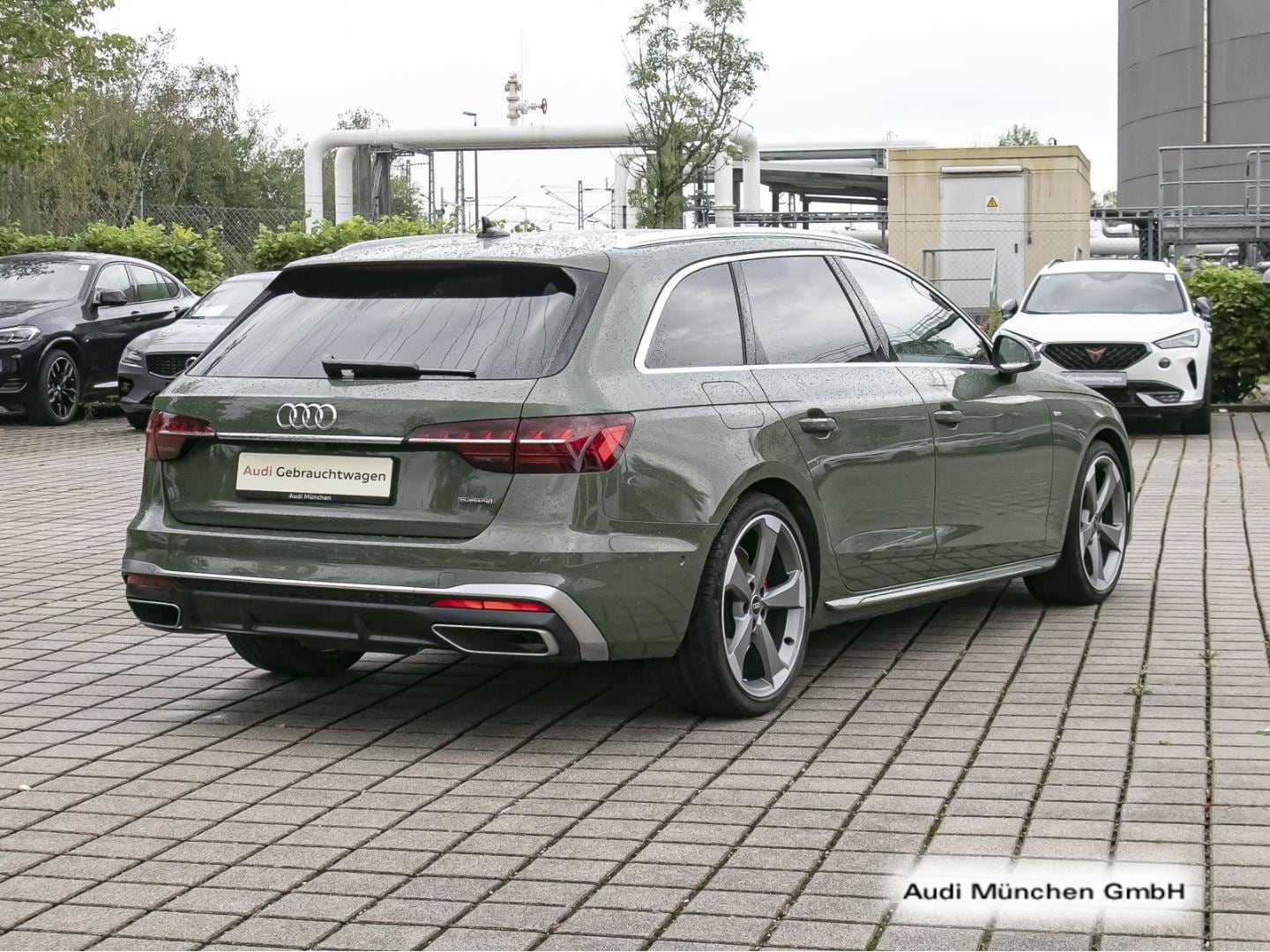 Bild über Audi A4 Avant S line 40 TFSI quattro S tronic - für weitere Informationen kontaktieren Sie den Audi Partner