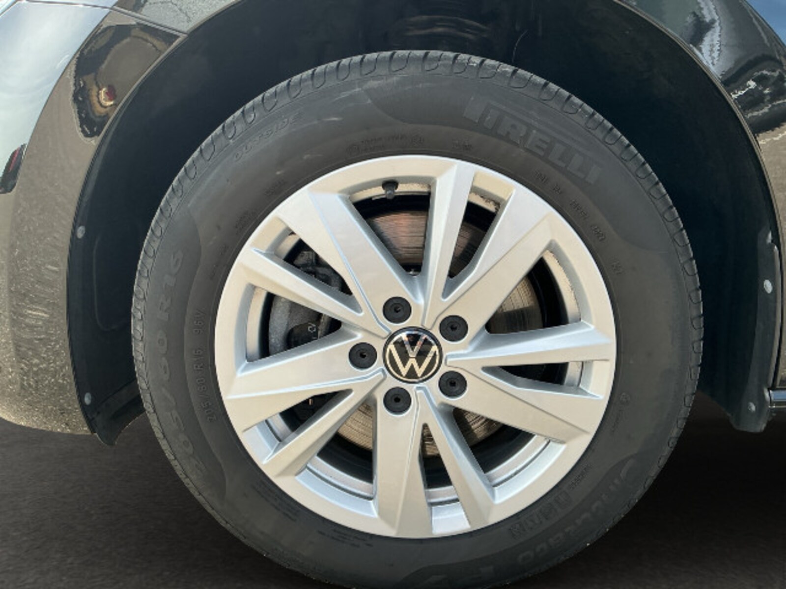 Volkswagen Touran – Bild 10
