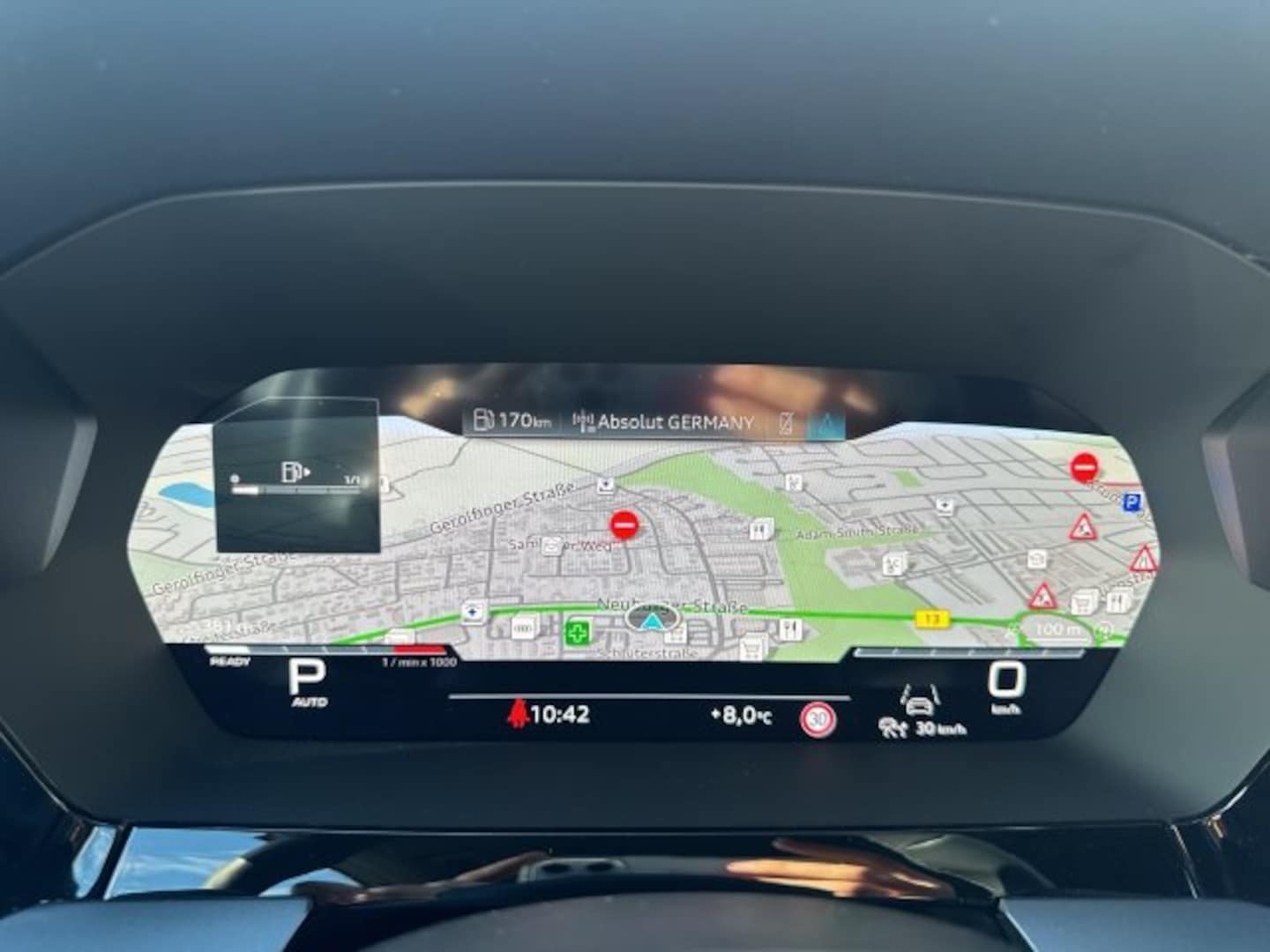Bild über Audi A3 allstreet TDI 110 kW S tronic - für weitere Informationen kontaktieren Sie den Audi Partner