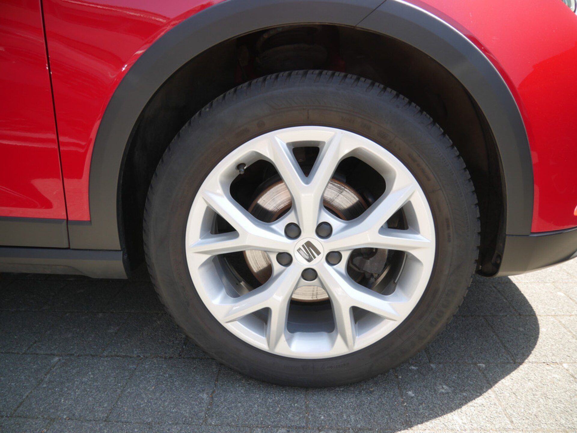 SEAT Arona FR