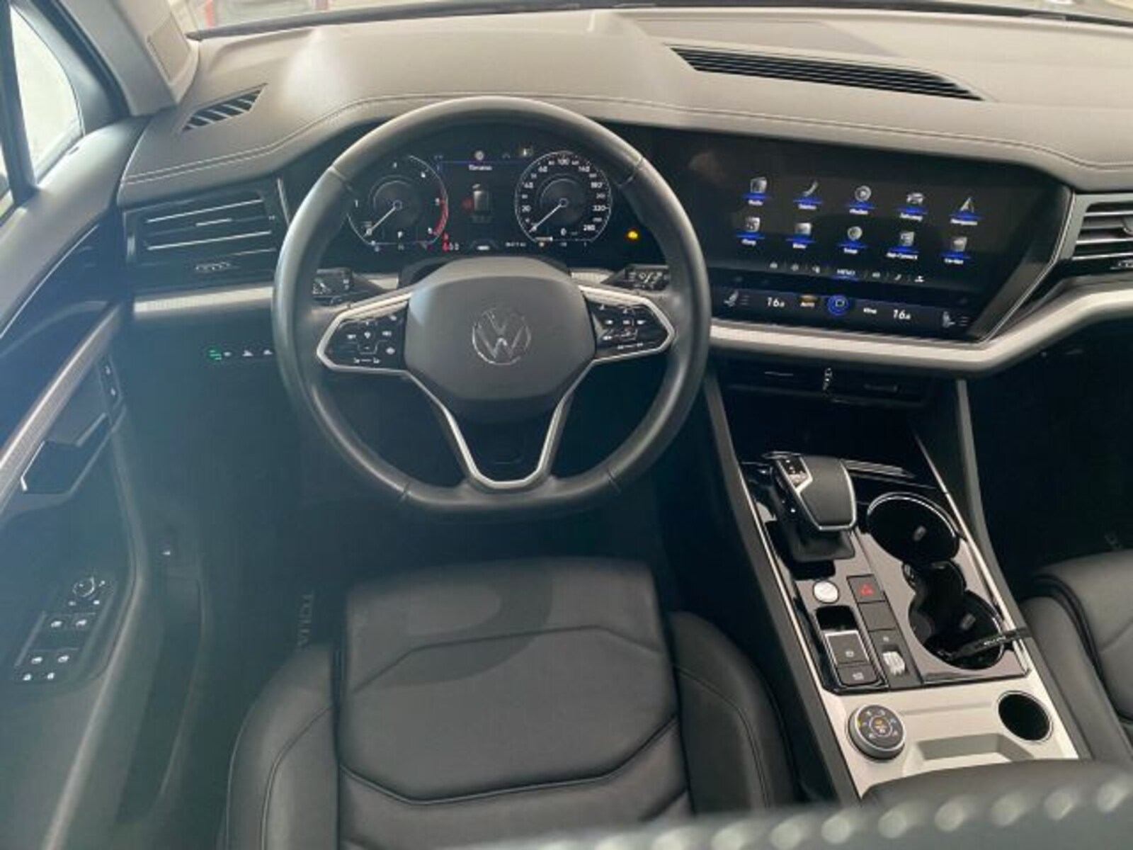 Volkswagen Touareg – Bild 7
