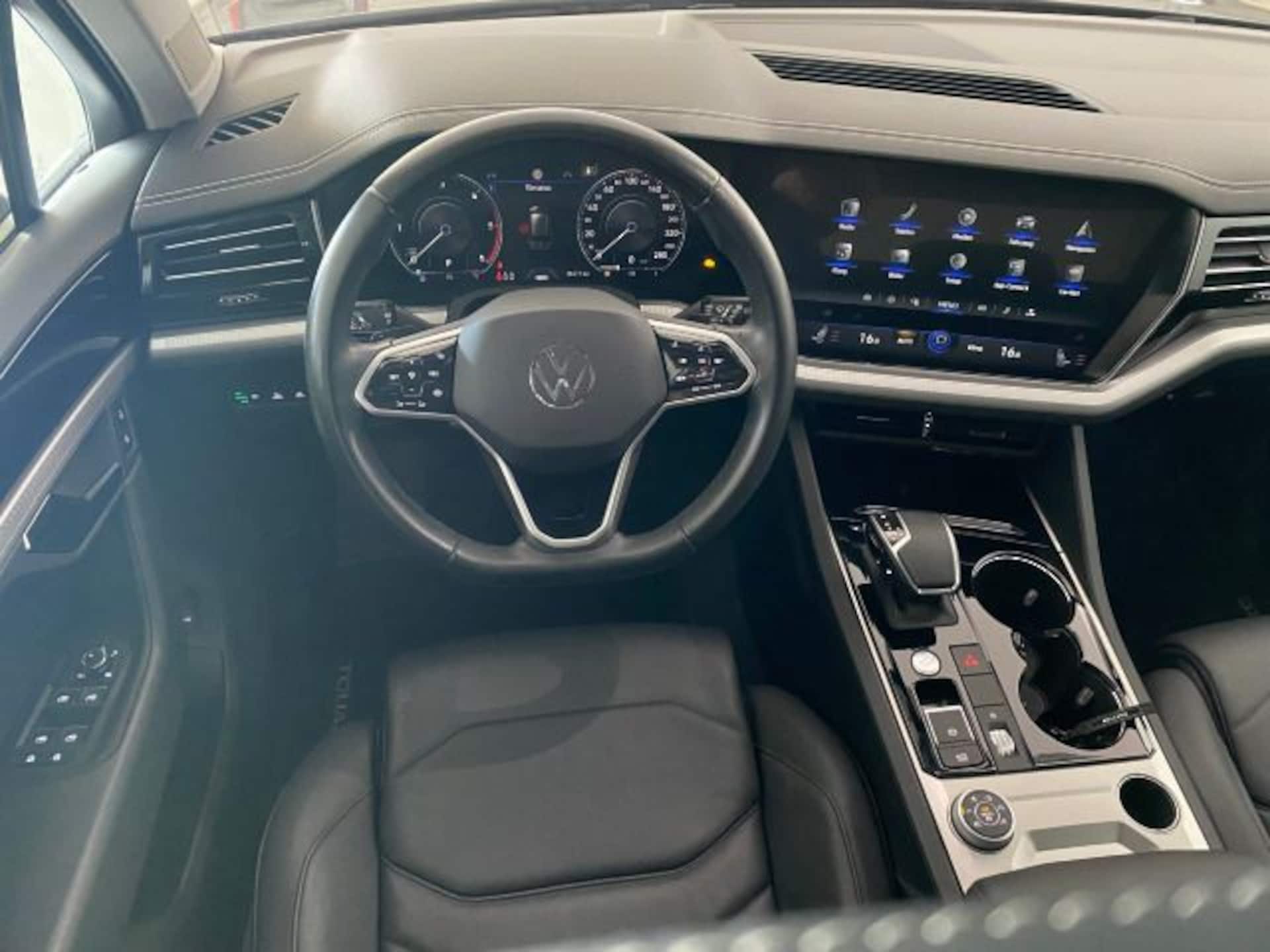 Volkswagen Touareg Basis-Modell