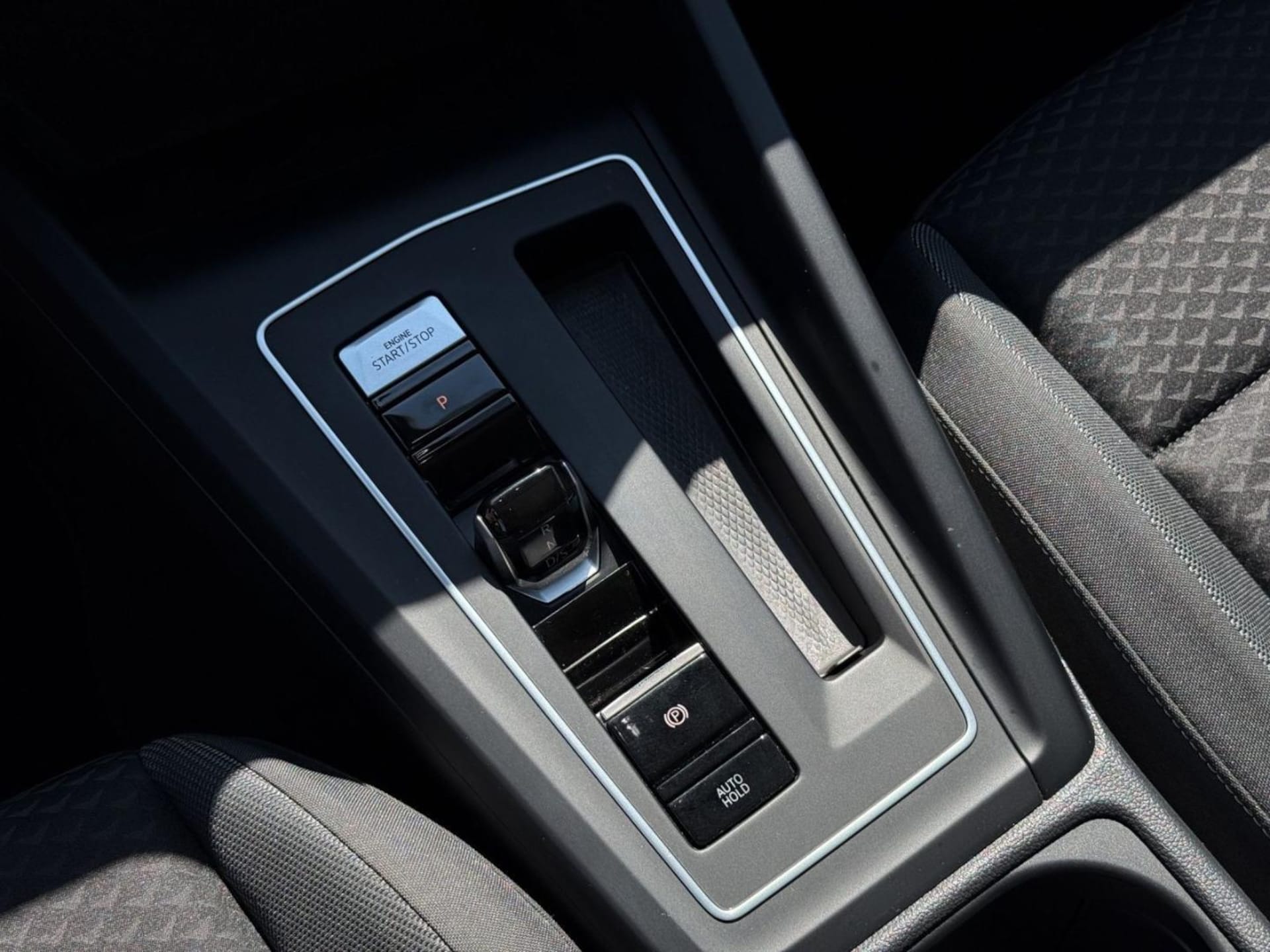 Volkswagen Golf Active